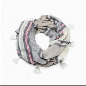 Stella and Dot Embarcadero Scarf